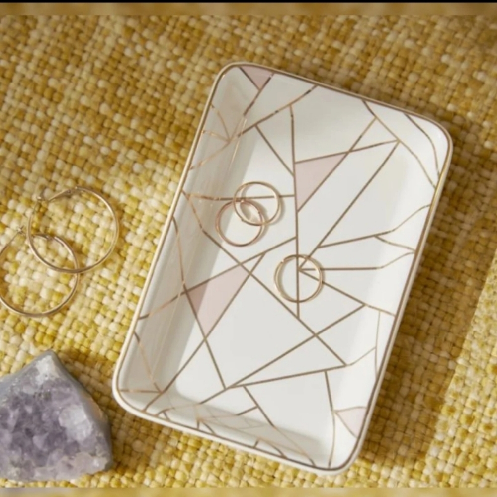 Summer & Rose - Ceramic Jewelry Dish